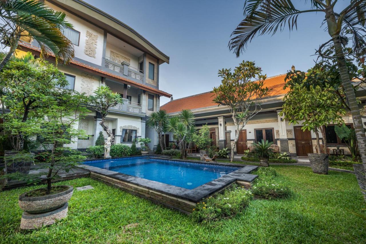 Hotel Gria Umasari Sanur Exterior foto